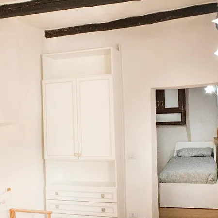 Casa Nella Roccia *